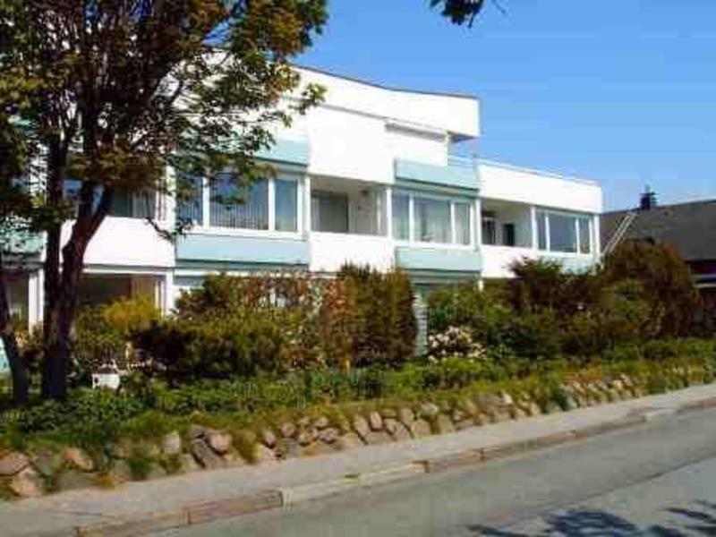 Apartment Haus Deckerstraße-goebel *